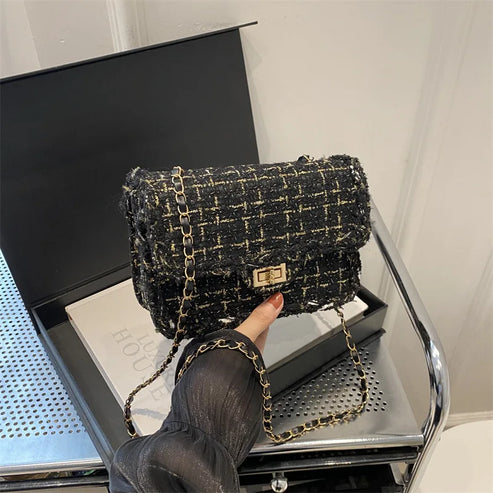 Women’s Street Style Crossbody